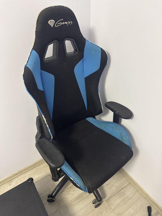 Scaun gaming genesis