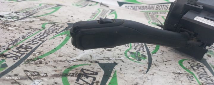 Maneta stergatoare parbriz Skoda Octavia prima generatie