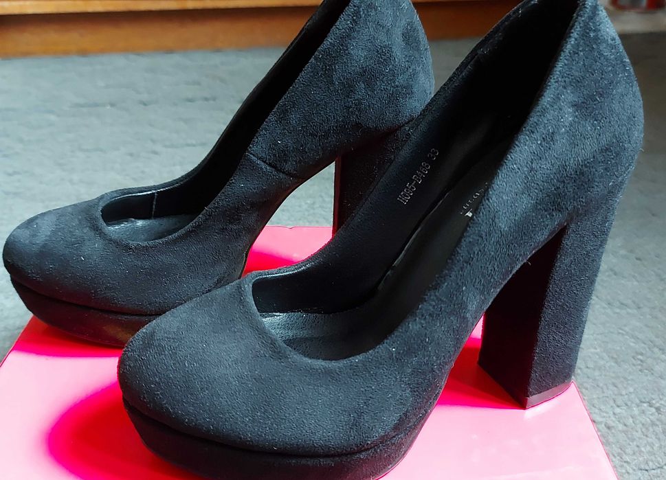 Дамски обувки еко велур