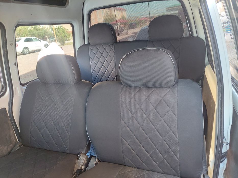 Chevrolet damas.