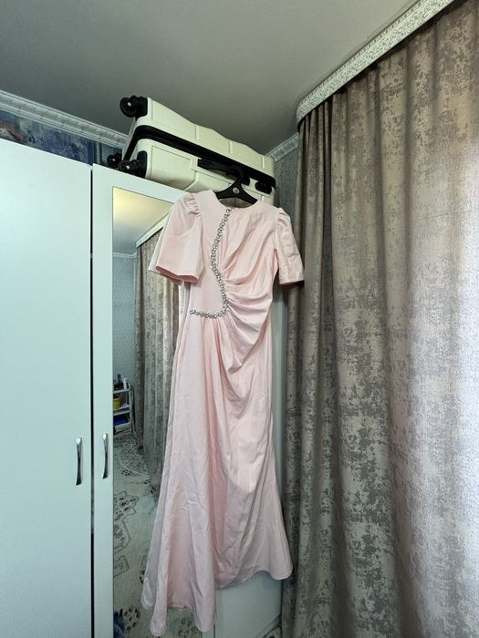 Вечерное розовые платья