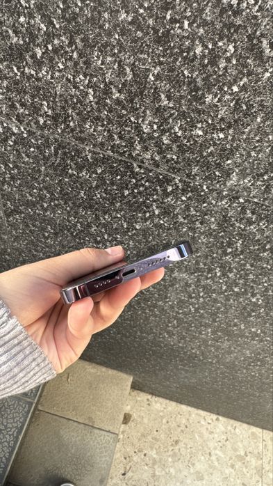 Iphone 14 pro max purple