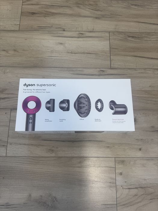 Feon Dyson supersonic fuchsia, full box, toate accesoriile, nou