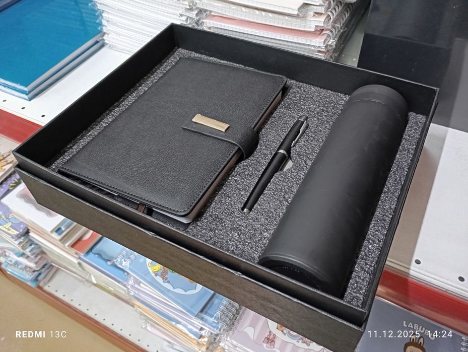 Подарочный набор блокнот, термос, ручка