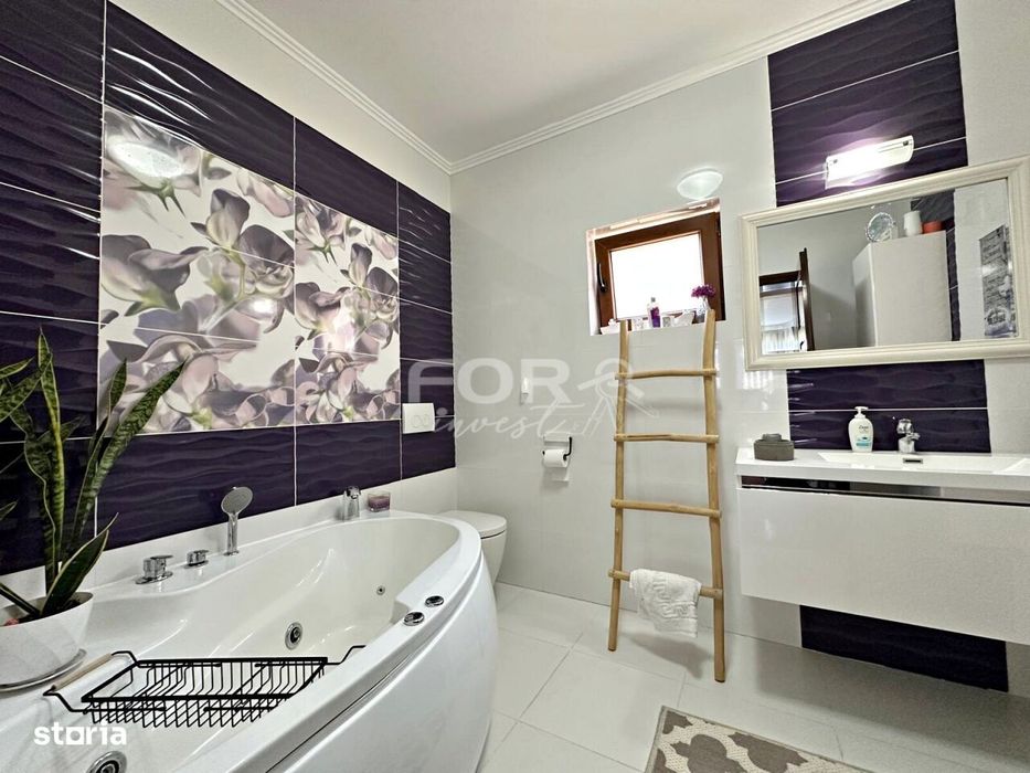 Vilă elegantă cu 6 camere de vânzare în zona Nufarul Oradea