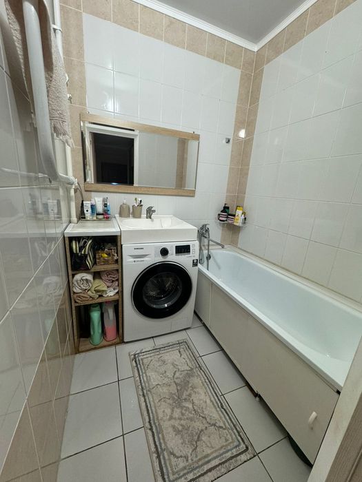 Продам 2х ком. 31-я школ .