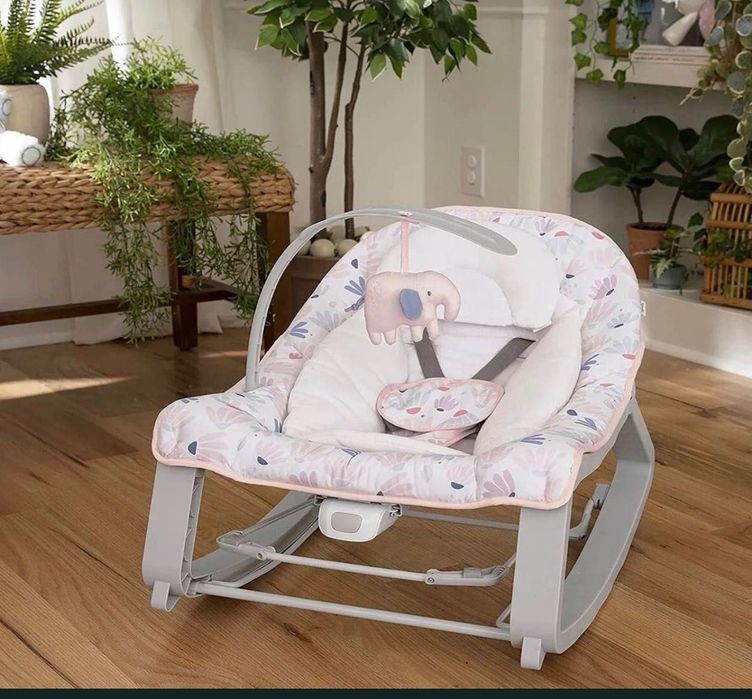 Vând Balansoar bebe