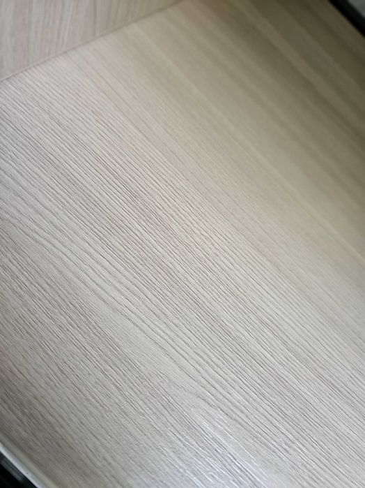 Продаю книжный шкаф