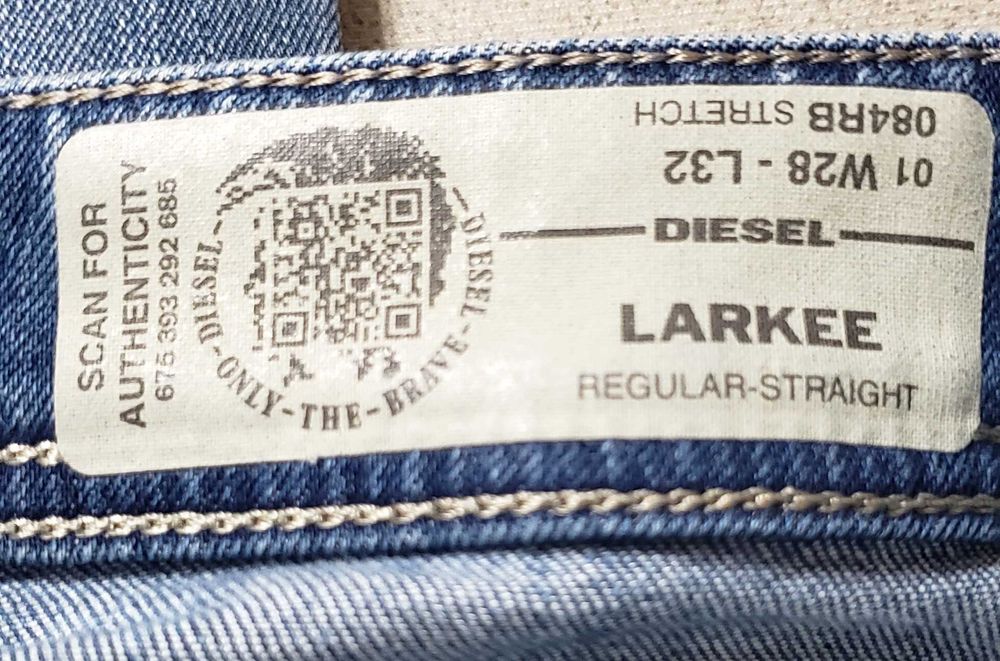 Нови оригинални мъжки дънки DIESEL