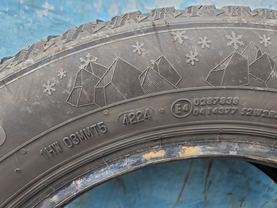 Semperit Speed Grip 5- 195/65/15 , dot 4224