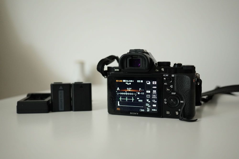 Mirrorless full frame Sony A7 mark 1