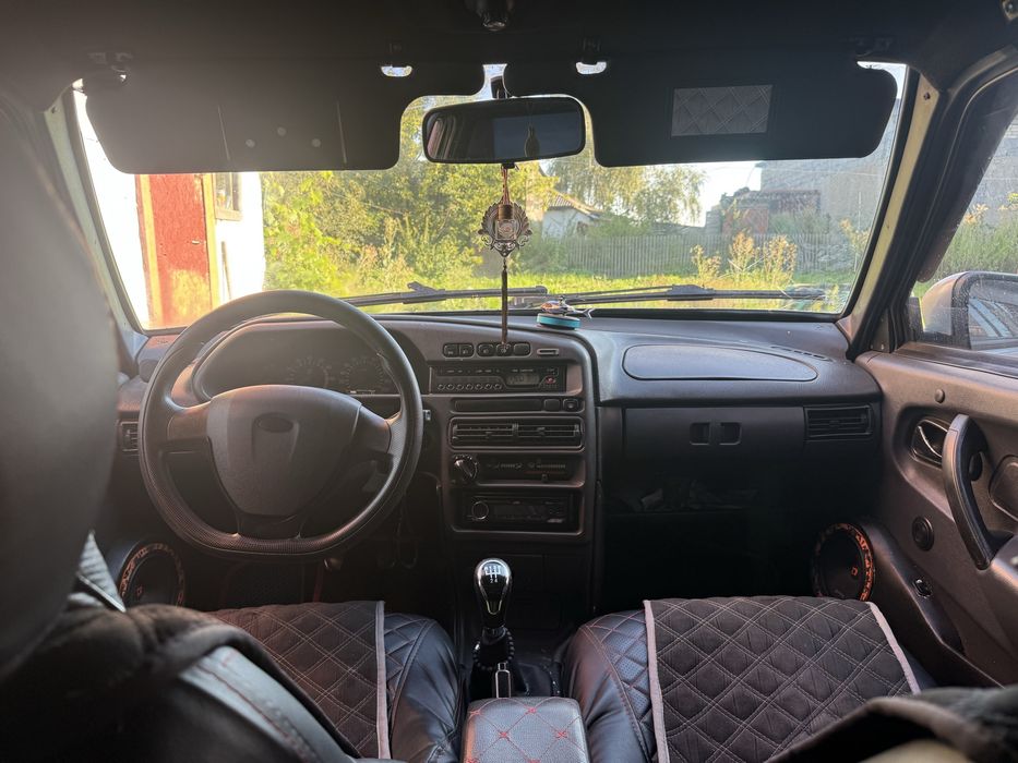 АвтоВАЗ 2115,2004 год