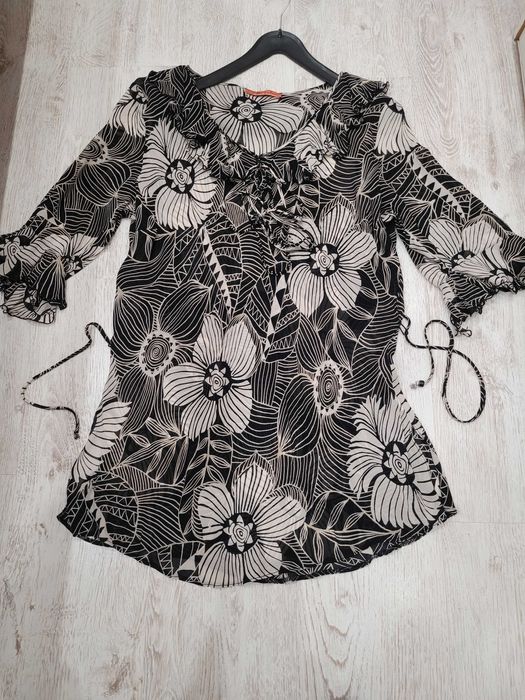 Ефирна красива туника