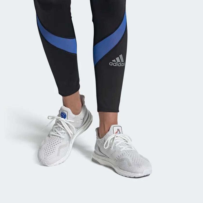 Оригинални маратонки * ADIDAS ULTRABOOST DNA 5.0 NASA * EU40
