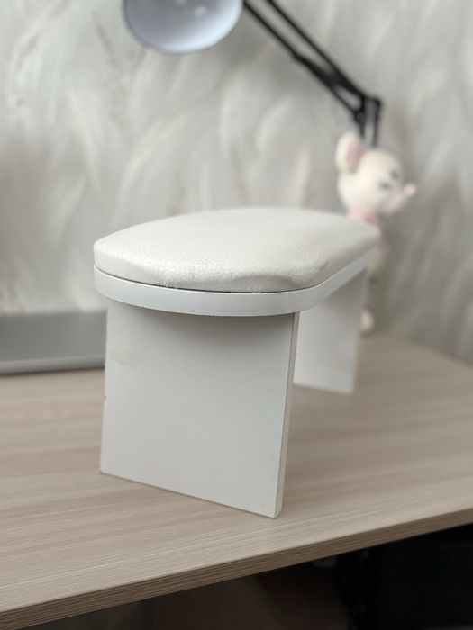 Подставка для маникюра