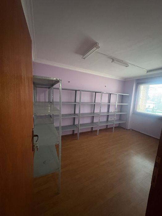Офис под наем в кв. Гео Милев