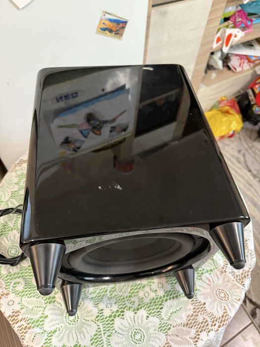 Harman Kardon HKTS-210 subwoofer