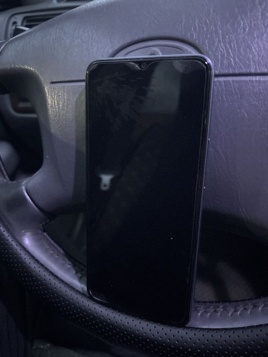 Vivo Y22  4/64 GB.