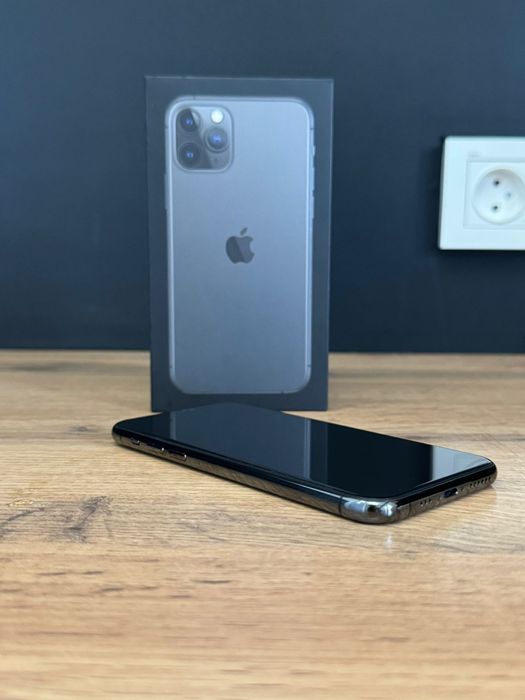 Iphone 11 pro 84% без ремонтов