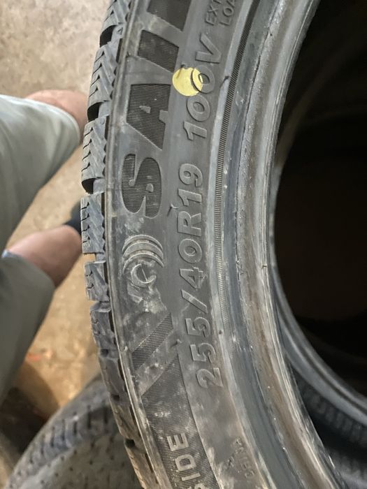 продам шины зима комплект