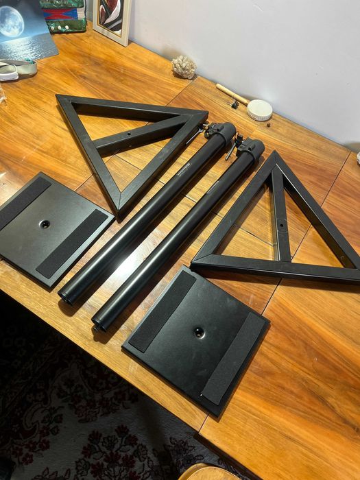 Стойки за Мониторни Колони - Millenium