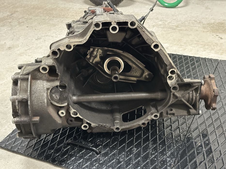 Ръчна скоростна кутия за Audi A4 B8 2.0 TDI