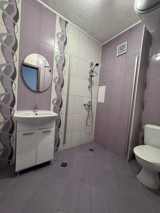 Двустаен имот в кв.Младост 4