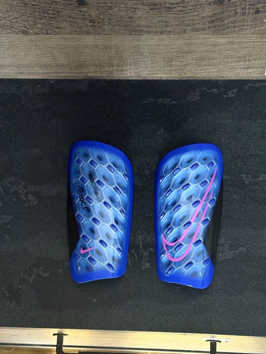 Aparatori Nike Mercurial M