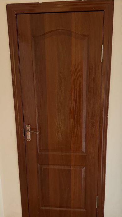 Есіктер сатылады.