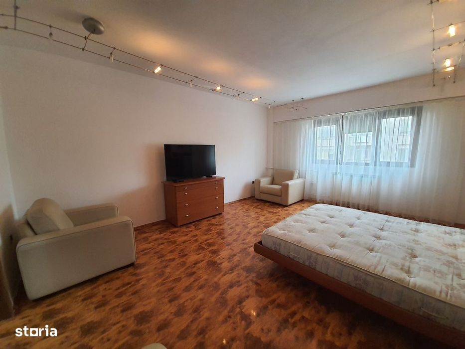 Apartament 3 Camere Unirii-M. Voda-Camera De Comert