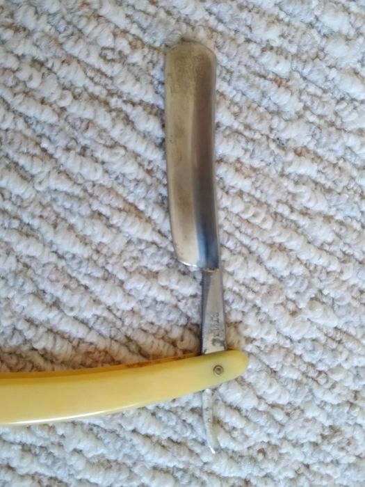 Опасная бритва, опаска