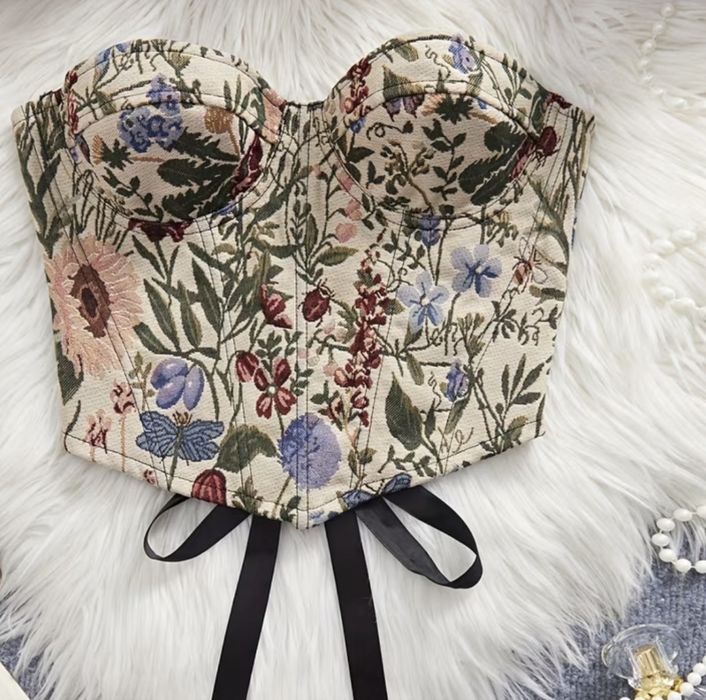 Женская одежда повседневнная