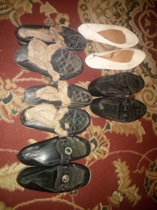 Продается женская обувь