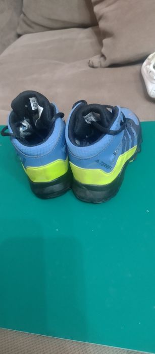 Маратонки Adidas terrex