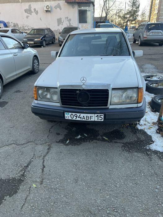 Продам Mercedes-Benz E 260