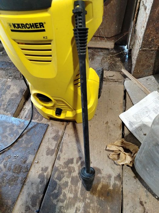 Мойка высокого давления Керхер.