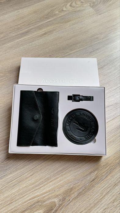 Паспортник от Lacoste