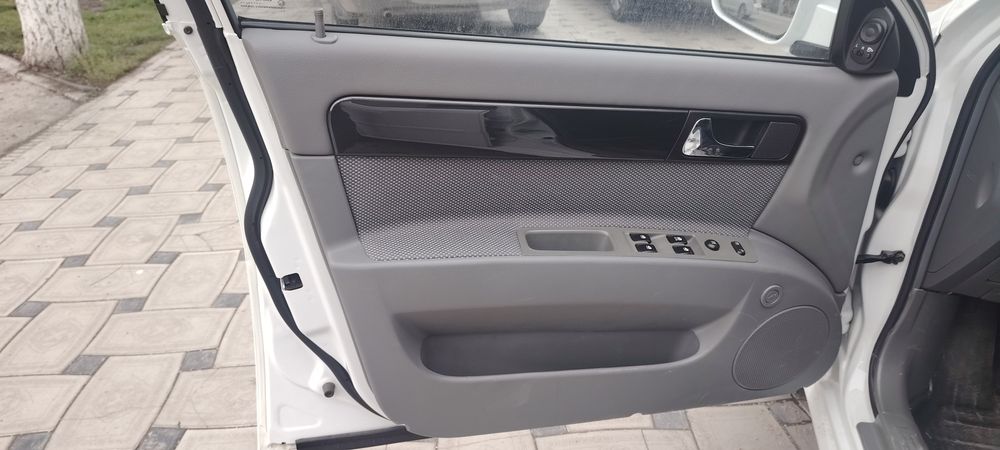 Avtomat 55 000 probegi Kraskasi toza