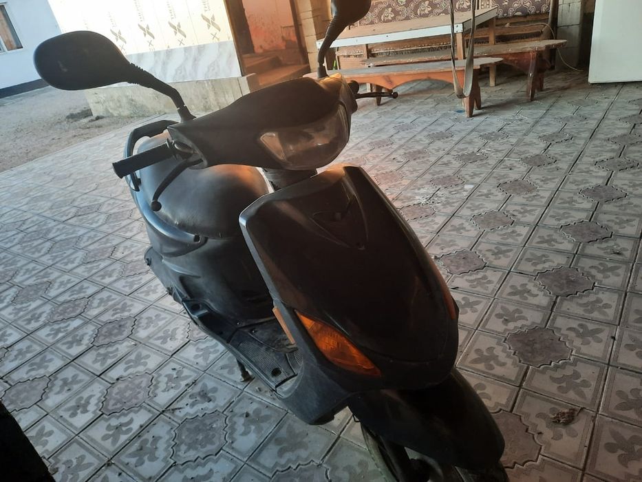 Мопед Ямаха джог