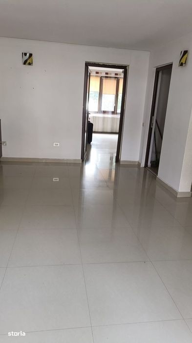 Apartament 3 camere/ Zona 1 Mai /