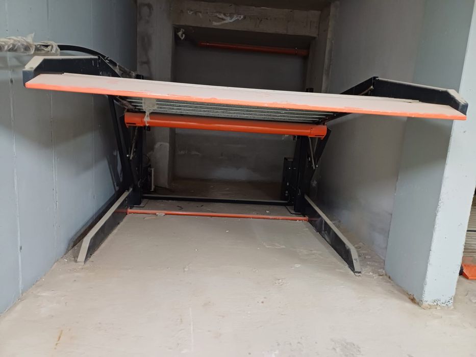 Автомобилна паркинг платформа