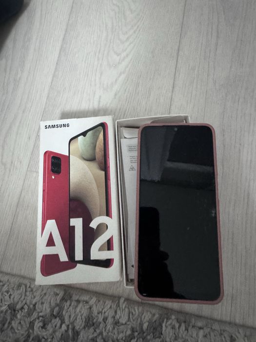 Продам самсунг а 12