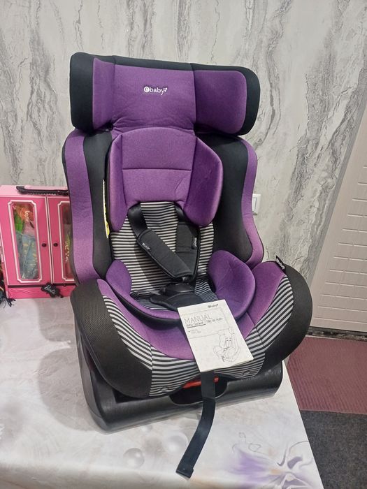 Продаётся фирменный авто кресло