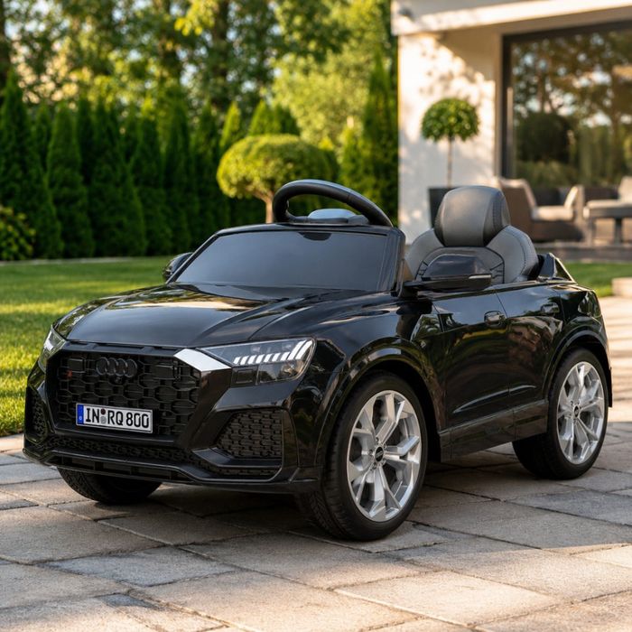 Детска акумулаторна кола Audi RS Q8 12V