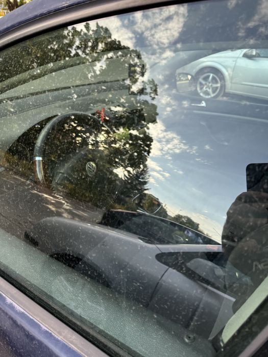 Golf 5 1.6 бензин 102 коня