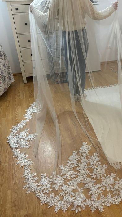 Vand rochie de mireasa calitate deosebita, marca Enzoani