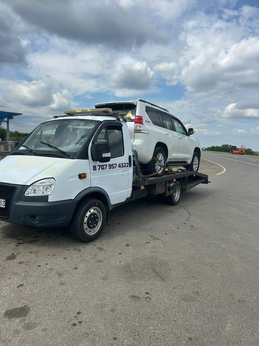 Продам эвакуатор Газель 3uz