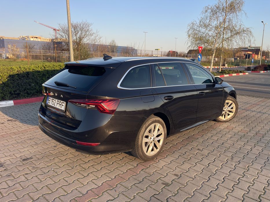 SKODA Octavia 2021 — imagine 3