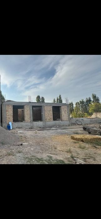 Дом не достроенный