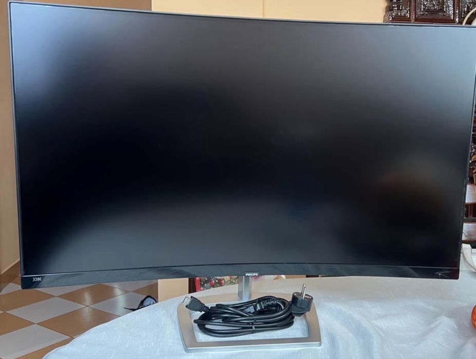 Monitor Philips 32″ 328E9Q – Full HD, Ultra Wide-Color